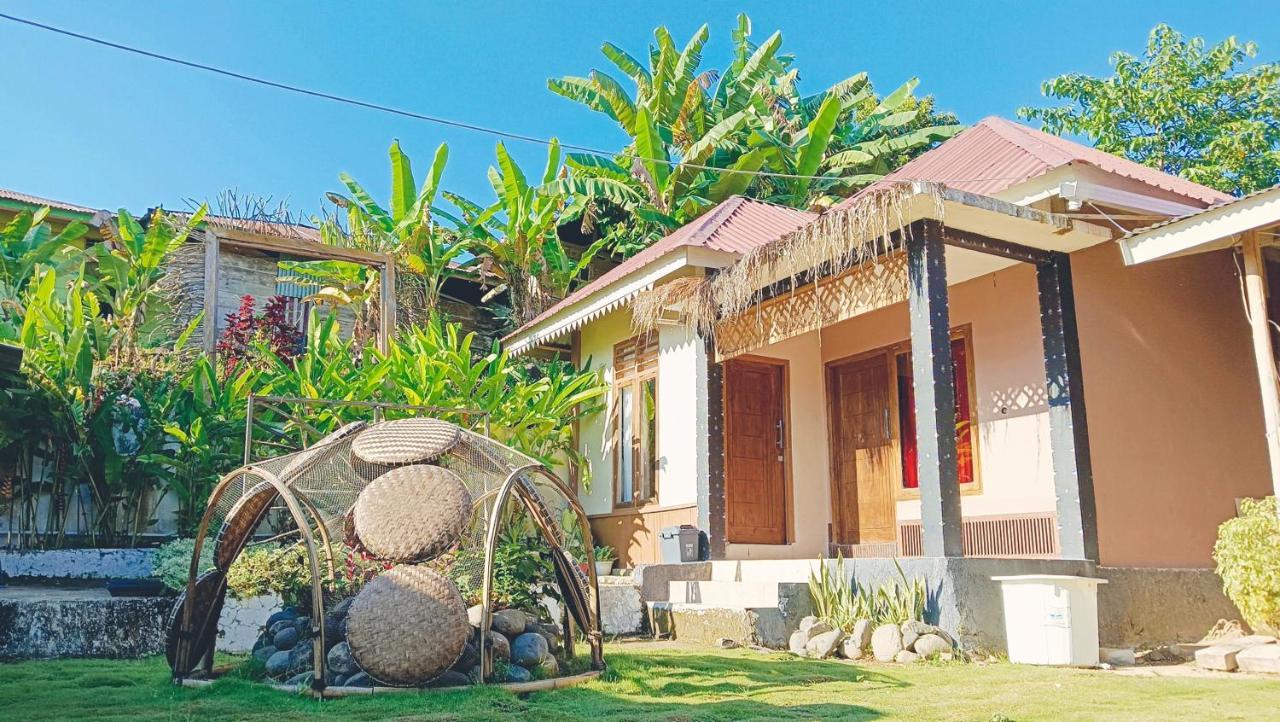 Lontart Guesthouse Nggorang ภายนอก รูปภาพ